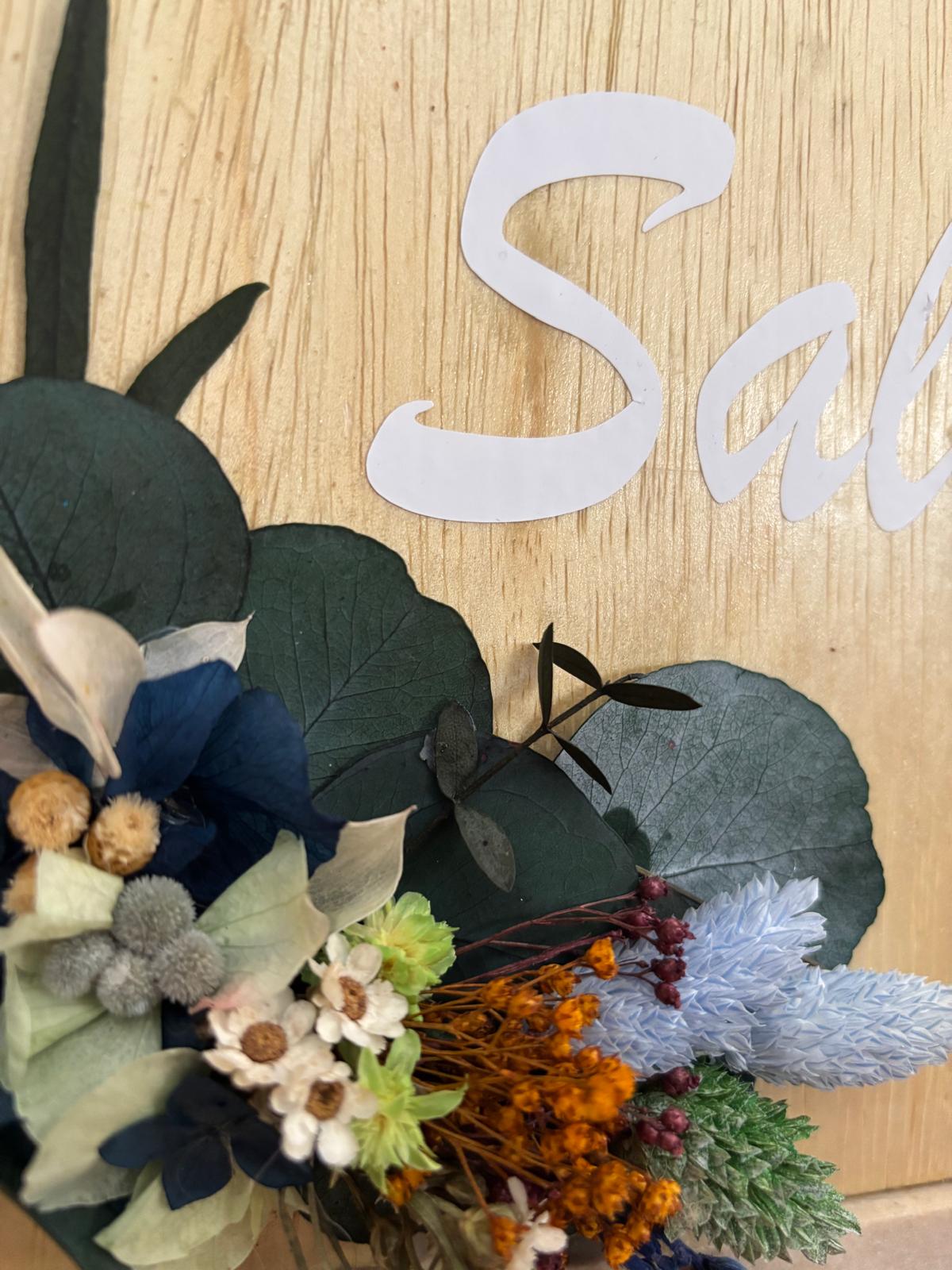 Letrero con Nombre y flor