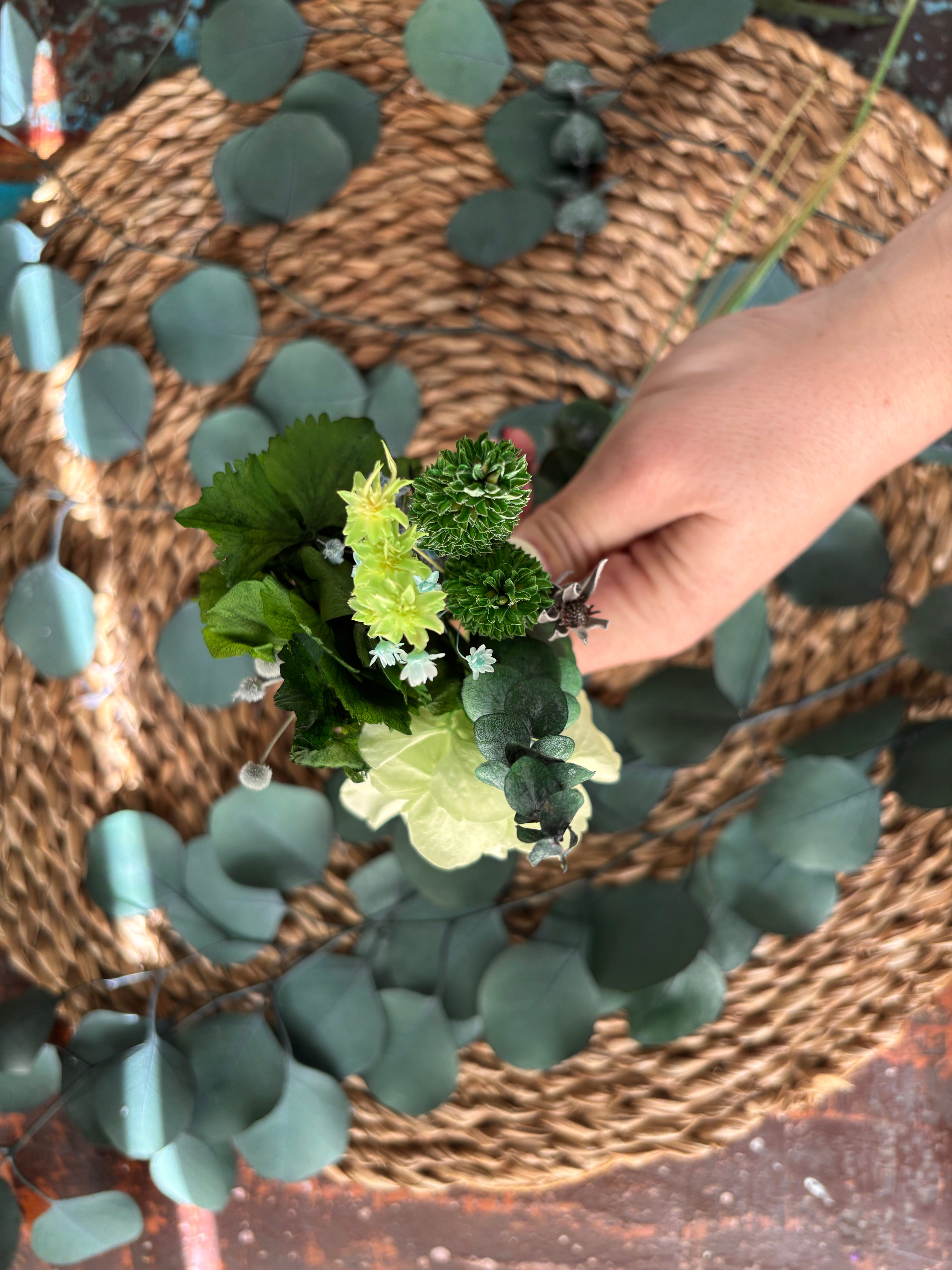 Inicial floral completa